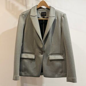 TRUTH by Republic Soft Structured Blazer – Size 6